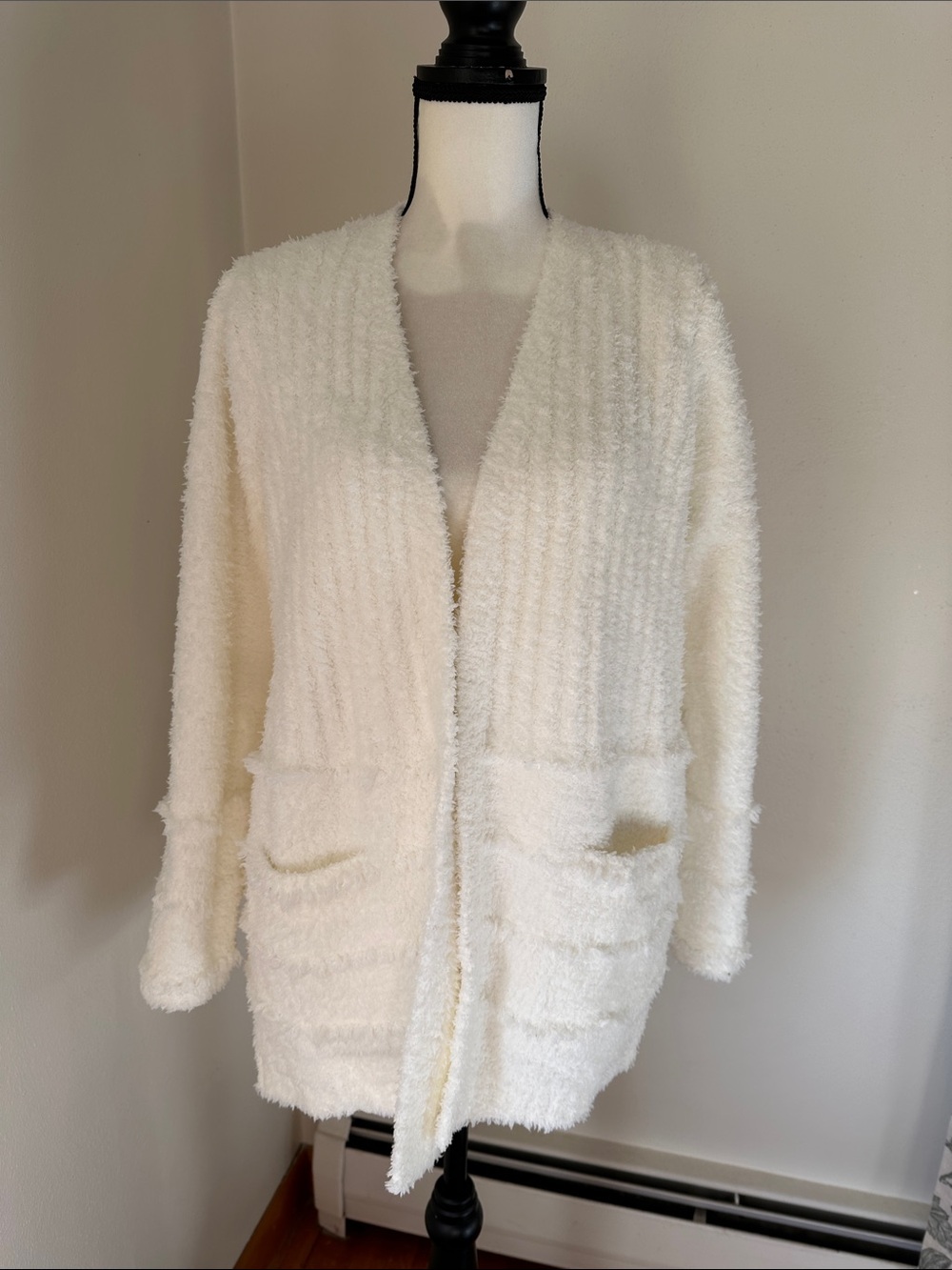 NWT Barefoot Dreams Cozychic Boardwalk Cardigan Medium